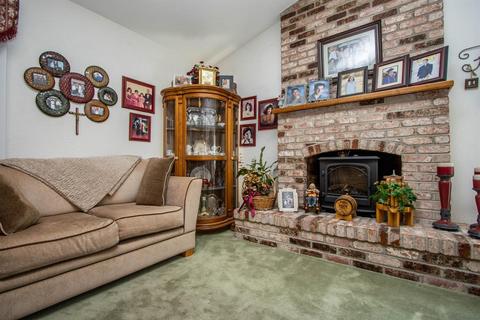 1152 Bud Ct, Manteca, CA 95336 photo 18