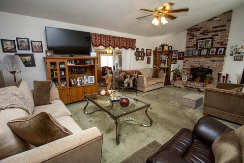 1152 Bud Ct, Manteca, CA 95336 photo 16