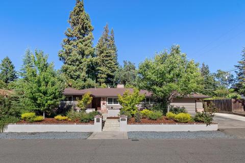 3110 Oak Cliff Cir, Carmichael, CA 95608 photo 2