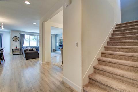 549 S Thrasher Ln, Tracy, CA 95376 photo 5