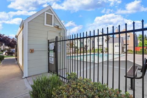 413 Golf Cir W, Manteca, CA 95337 photo 31