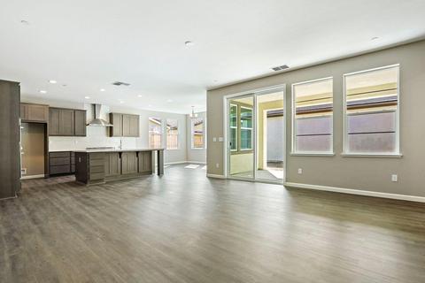 2572 Carmelo Ct, Lodi, CA 95242 photo 4