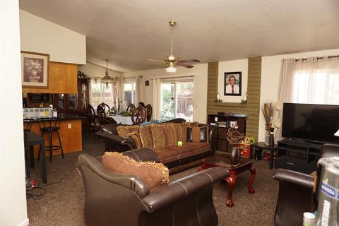 3320 Clogston Way, Modesto, CA 95354 photo 4