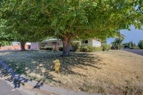 1713 Colin Ln, Modesto, CA 95355 photo 2