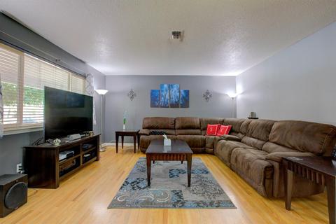 1713 Colin Ln, Modesto, CA 95355 photo 5