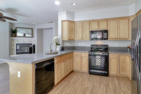 1156 Dahlia Ct, Tracy, CA 95304 photo 9