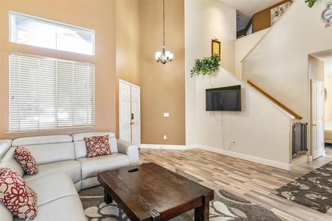 8237 Windmill Oaks Pl, Antelope, CA 95843 photo 5