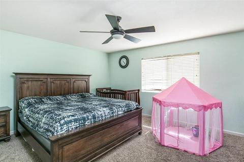8237 Windmill Oaks Pl, Antelope, CA 95843 photo 12