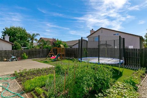 8237 Windmill Oaks Pl, Antelope, CA 95843 photo 25
