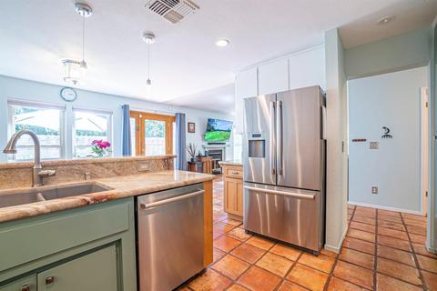 3188 Newport Ter, Davis, CA 95618 photo 8