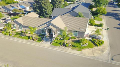 1360 Hartwick Ave, Turlock, CA 95382 photo 3