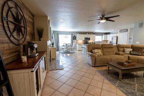 2024 Spring Ln, Modesto, CA 95356 photo 12