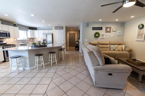 2024 Spring Ln, Modesto, CA 95356 photo 9