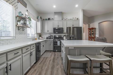 6008 Roswitha Ct, Carmichael, CA 95608 photo 5