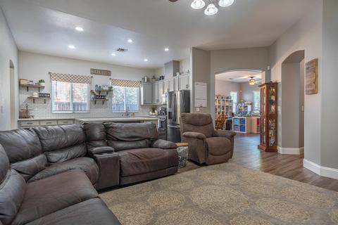 6008 Roswitha Ct, Carmichael, CA 95608 photo 9