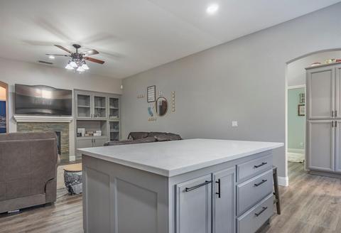 6008 Roswitha Ct, Carmichael, CA 95608 photo 8