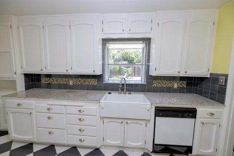 1511 Bronson Ave, Modesto, CA 95350 photo 17