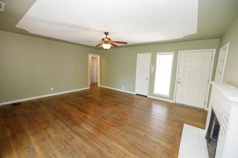 1511 Bronson Ave, Modesto, CA 95350 photo 11