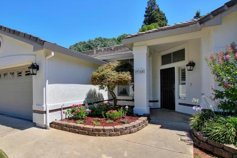 9345 Colliston Dr, Elk Grove, CA 95624 photo 3