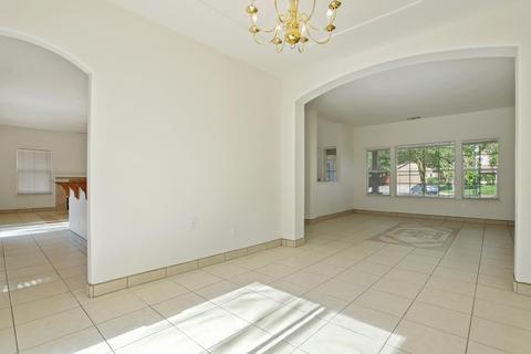 2908 Macbeth Ct, Modesto, CA 95355 photo 11