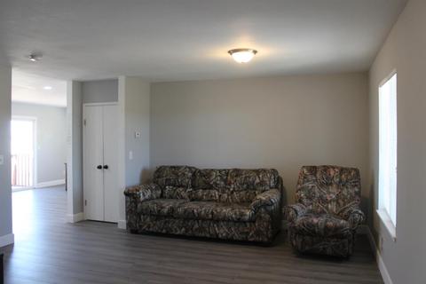19823 Harney, Linden, CA 95236 photo 5