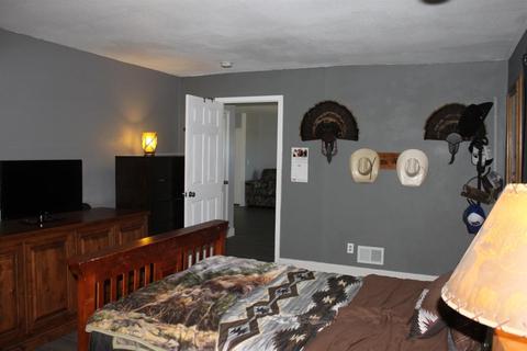 19823 Harney, Linden, CA 95236 photo 13