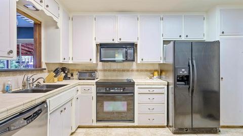 609 Recie Ct, Modesto, CA 95354 photo 11