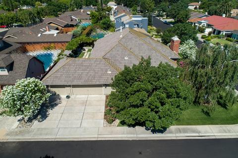 2504 Hilversum Ln, Modesto, CA 95356 photo 2