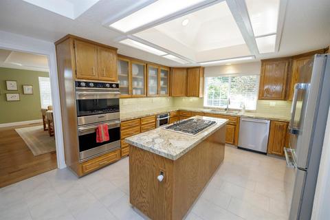 2504 Hilversum Ln, Modesto, CA 95356 photo 37