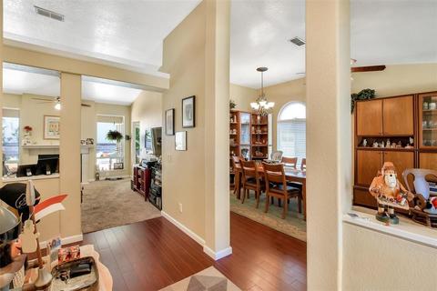 8210 Silk Tree Way, Antelope, CA 95843 photo 4