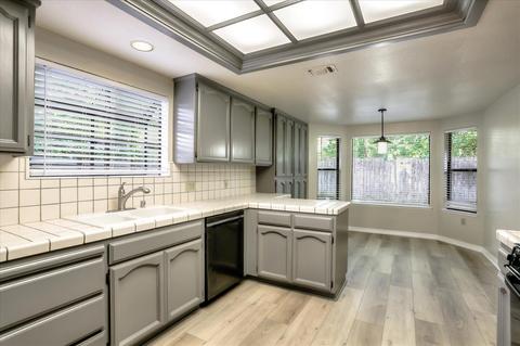 6044 Landis Ave, Carmichael, CA 95608 photo 3