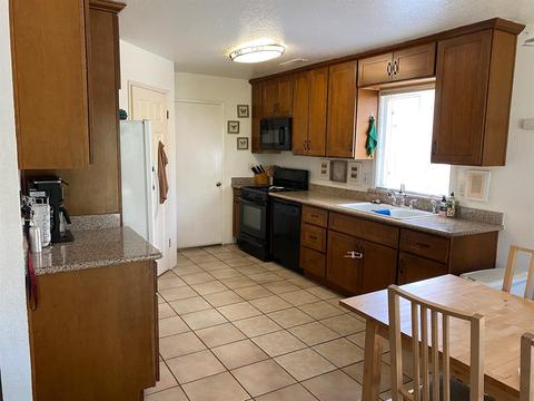 2113 Walnut Tree Dr, Modesto, CA 95355 photo 5