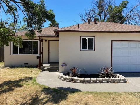 2712 Garrison St, Ceres, CA 95307 photo 2