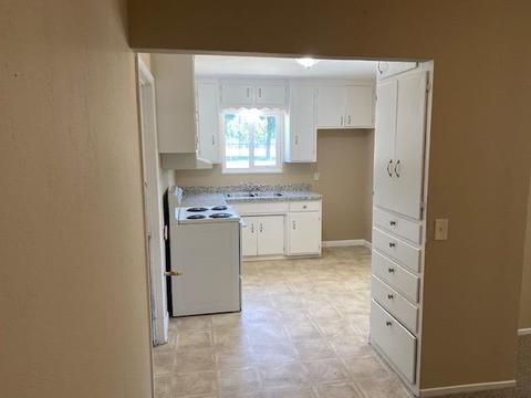 2712 Garrison St, Ceres, CA 95307 photo 6