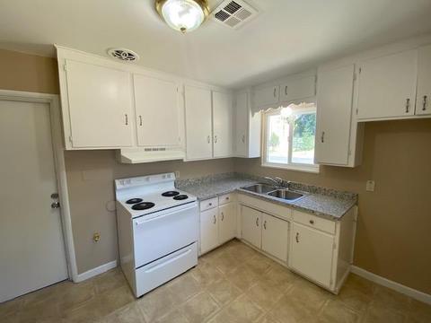 2712 Garrison St, Ceres, CA 95307 photo 7