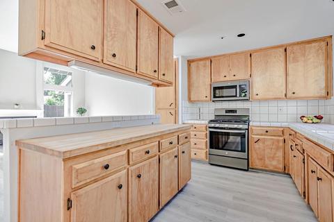1730 Valdora St, Davis, CA 95618 photo 9