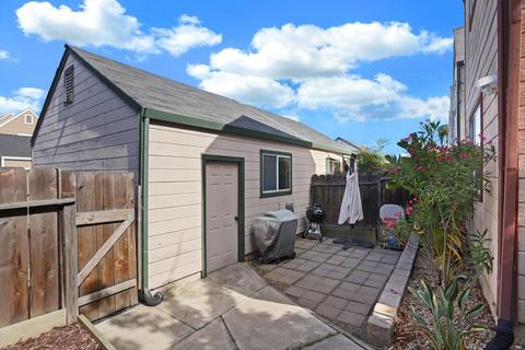 420 Golf Cir, Manteca, CA 95337 photo 5