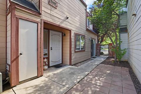 420 Golf Cir, Manteca, CA 95337 photo 8