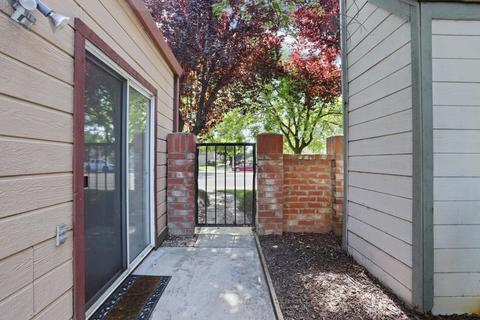 420 Golf Cir, Manteca, CA 95337 photo 10
