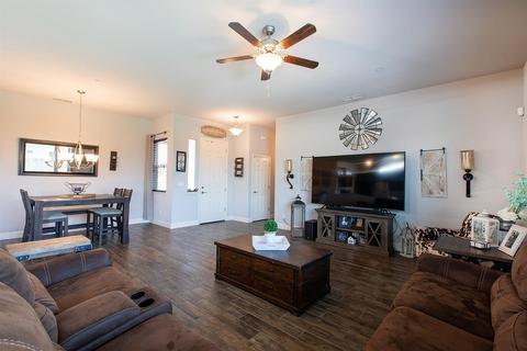 761 Aparicio Way, Galt, CA 95632 photo 3
