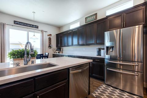 761 Aparicio Way, Galt, CA 95632 photo 13