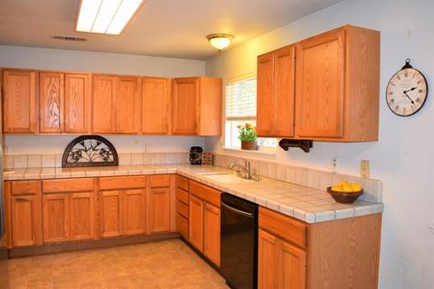 375 N Arbona Cir, Sonora, CA 95370 photo 4