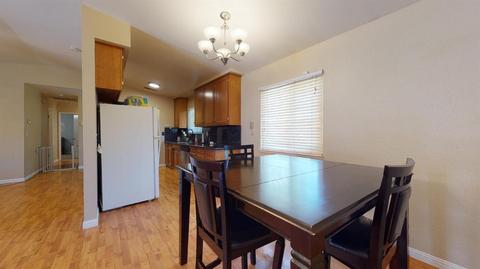 1913 Applegate Dr, Modesto, CA 95350 photo 11