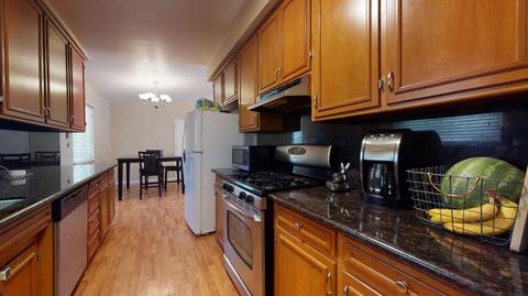 1913 Applegate Dr, Modesto, CA 95350 photo 8