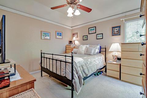 1511 Olympic Dr, Davis, CA 95616 photo 7