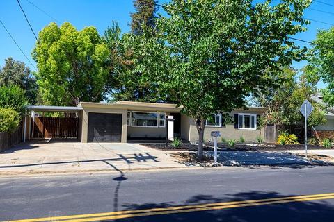 1521 Locke Rd, Modesto, CA 95355 photo 2