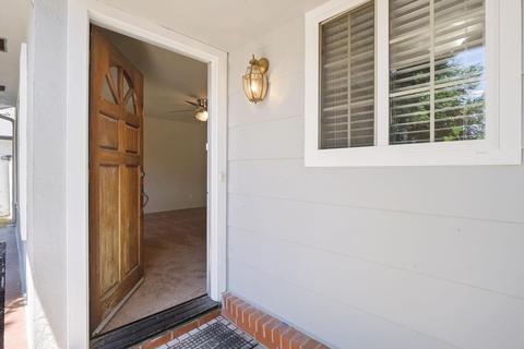 2207 W Lodi Ave, Lodi, CA 95242 photo 2