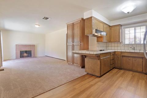 2207 W Lodi Ave, Lodi, CA 95242 photo 6