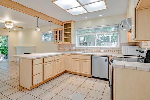 2509 Regis Dr, Davis, CA 95618 photo 5