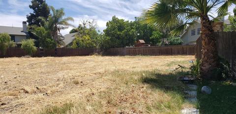 522 Tuscany Ct, Patterson, CA 95363 photo 3